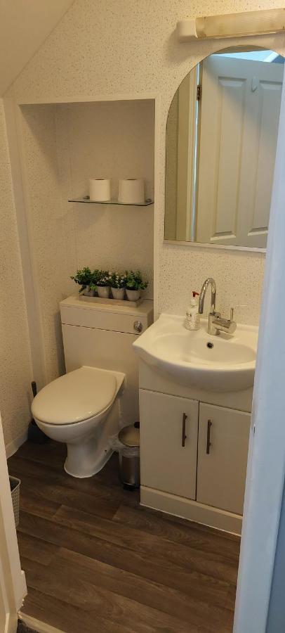 Riverbank Guesthouse Инвернесс Экстерьер фото